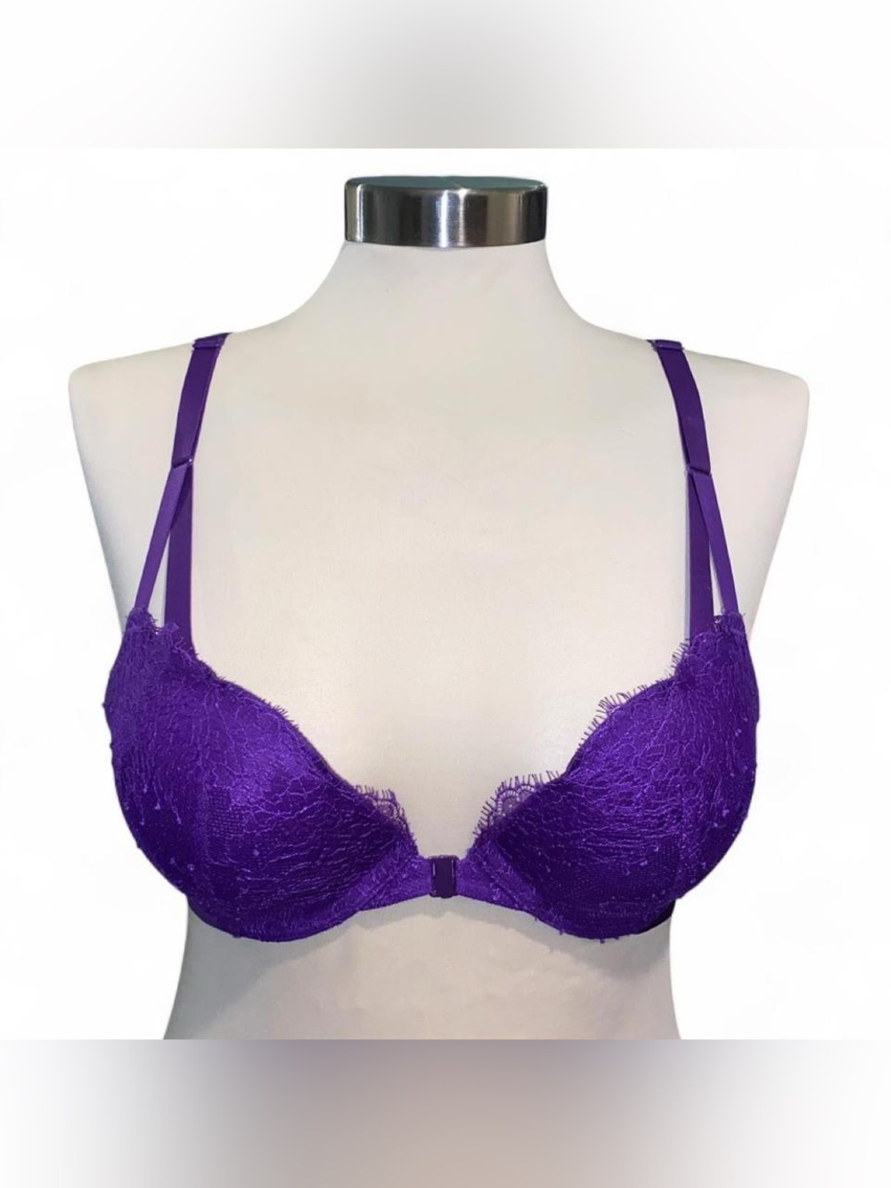 Victoria's Secret Purple Lace Front-Close Push-Up Bra